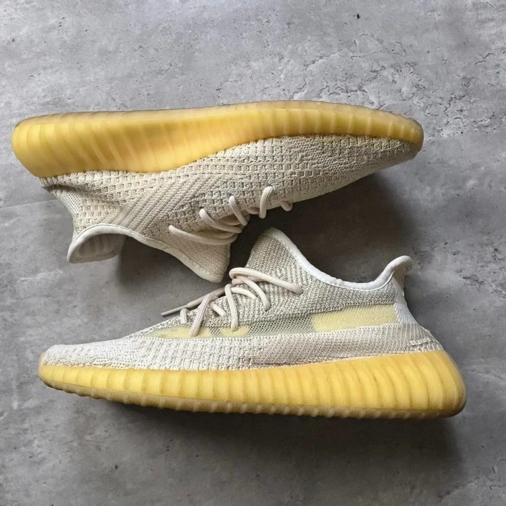 Adidas Yeezy 350 V2 Trainers Men 9.5 Cream Yellow Primeknit Low Top Sneaker